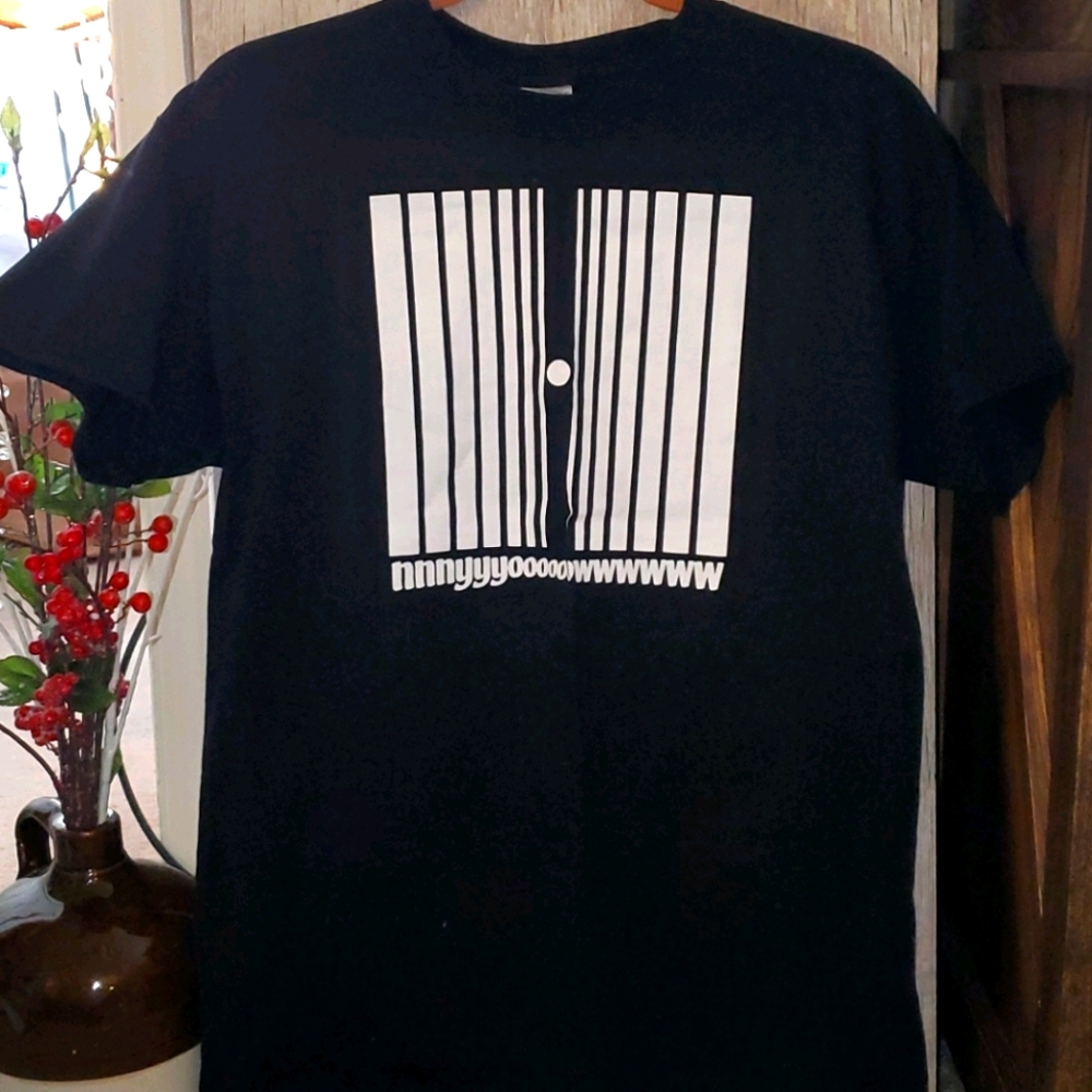 Gildan "Big Bang Theory" Shirt